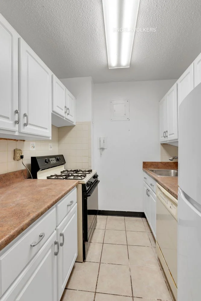 Apartamento de 1 Dormitorio en Venta en Manhattan – New York, NY - 2