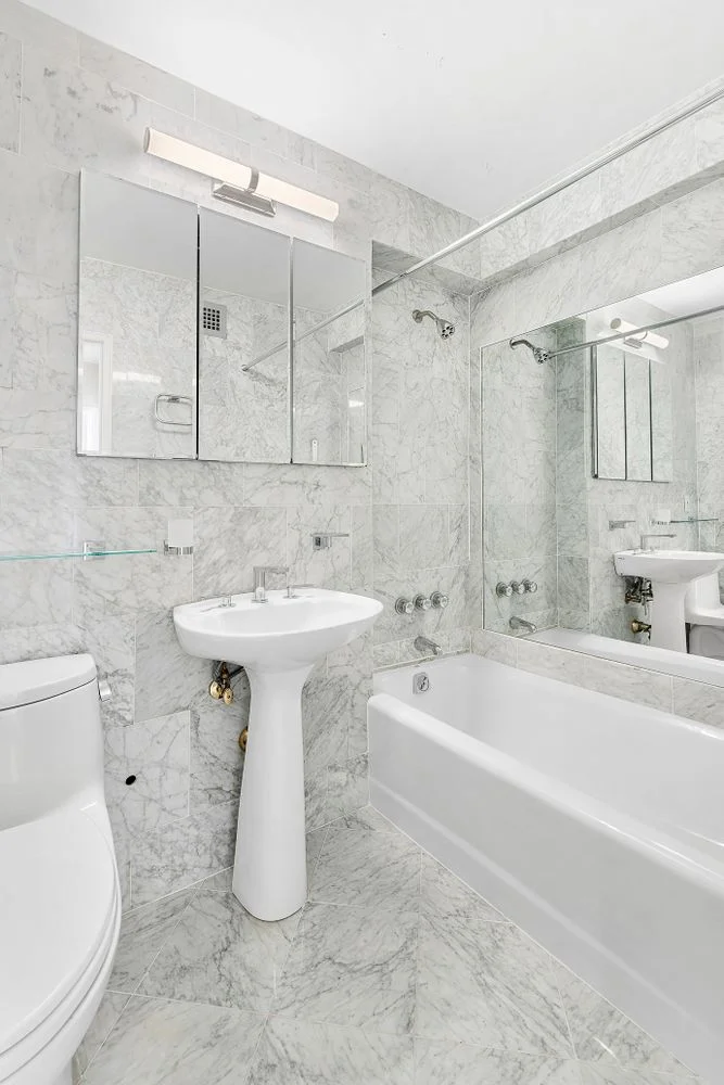 Apartamento de 1 Dormitorio en Venta en Manhattan – New York, NY - 4