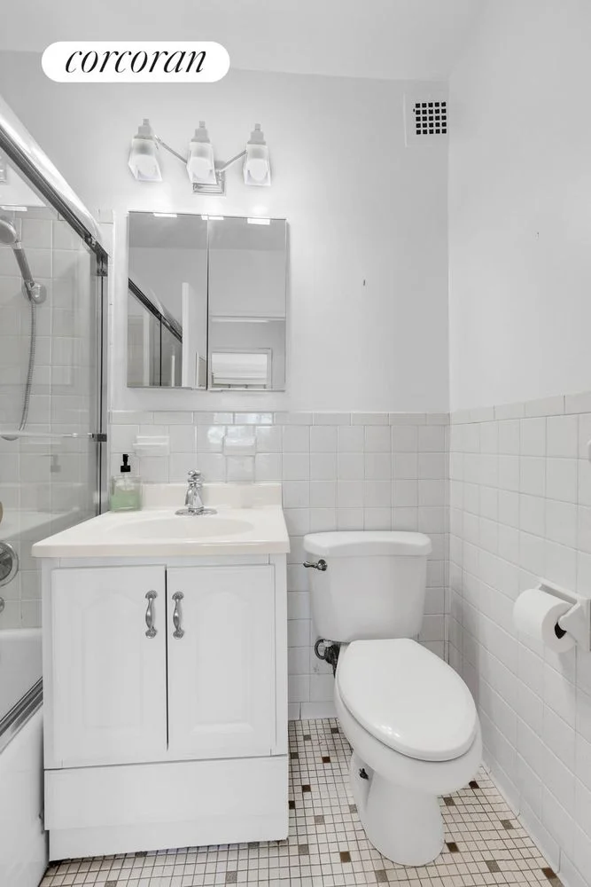 Apartamento de 1 Dormitorio en Venta en Manhattan – New York, NY - 4