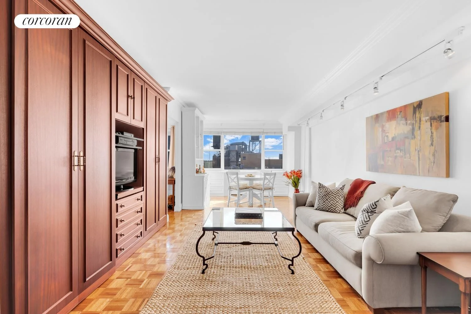 Apartamento de 1 Dormitorio en Venta en Manhattan – New York, NY - 6