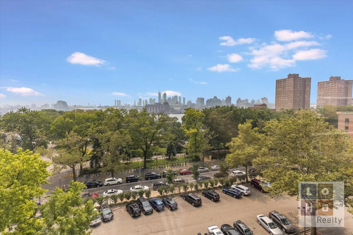 Apartamento de 1 Dormitorio en Venta en Manhattan – New York, NY - 6