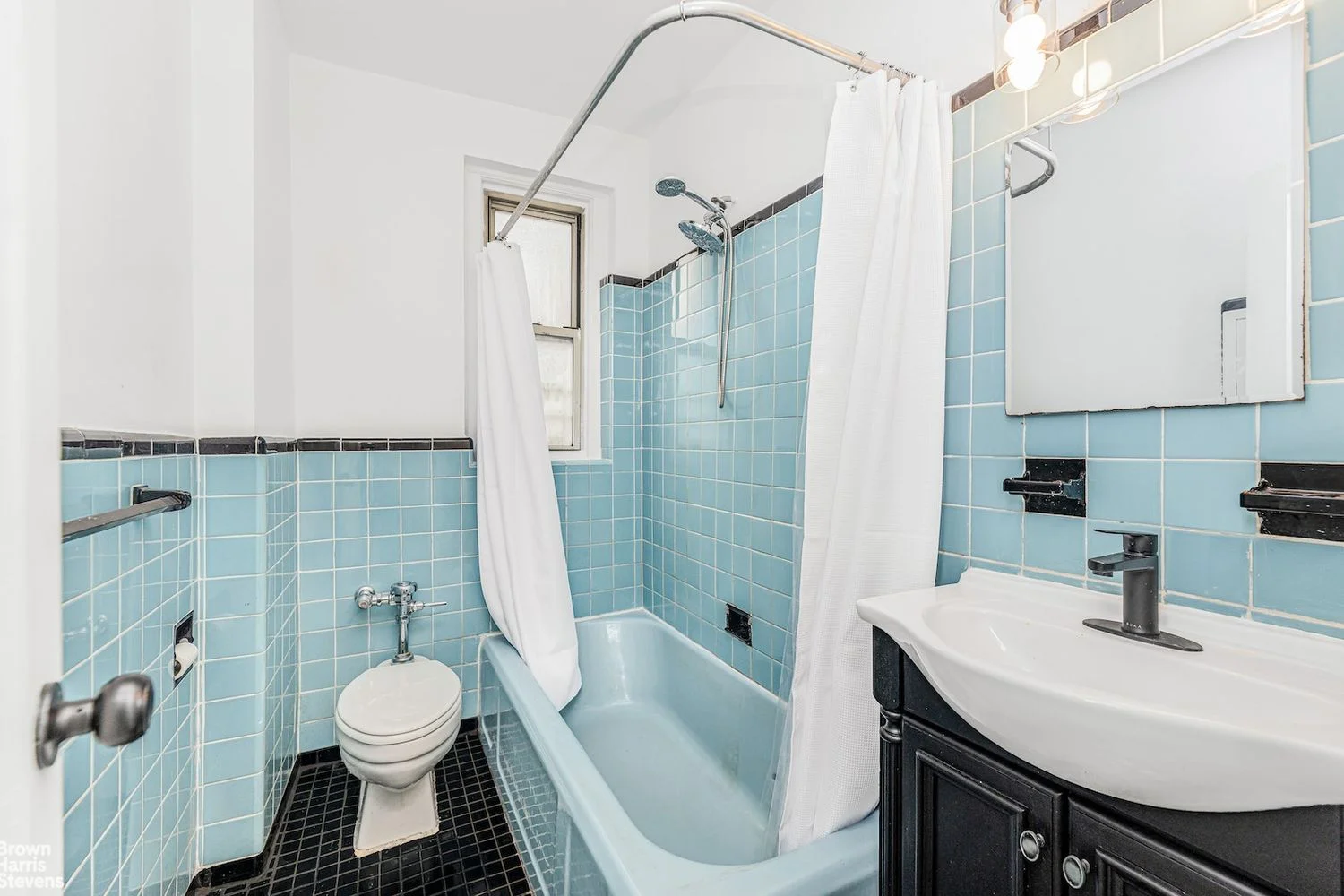 Apartamento de 1 Dormitorio en Venta en Manhattan – New York, NY - 7
