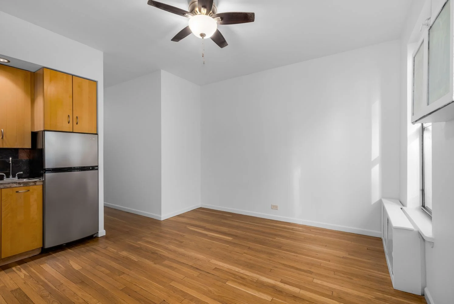 Apartamento de 1 Dormitorio en Venta en 128 East 83rd Street – Manhattan – Nueva York – NY - 1