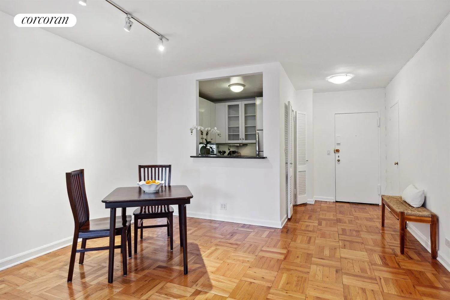 Apartamento de 1 Dormitorio en Venta en 205 East 63rd Street – Manhattan – New York – NY - 2