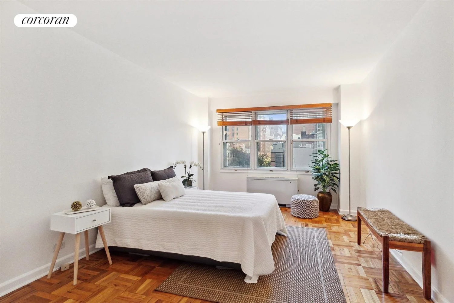 Apartamento de 1 Dormitorio en Venta en 205 East 63rd Street – Manhattan – New York – NY - 3