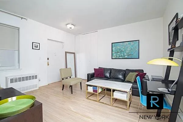 Apartamento de 1 Dormitório à Venda na 207 East 21st Street – Manhattan – New York – NY - 7