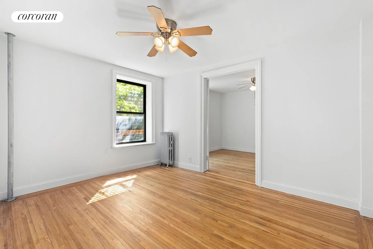 Apartamento de 1 Dormitório à Venda na 229 West 144th Street – Manhattan, Nova Iorque – NY - 1