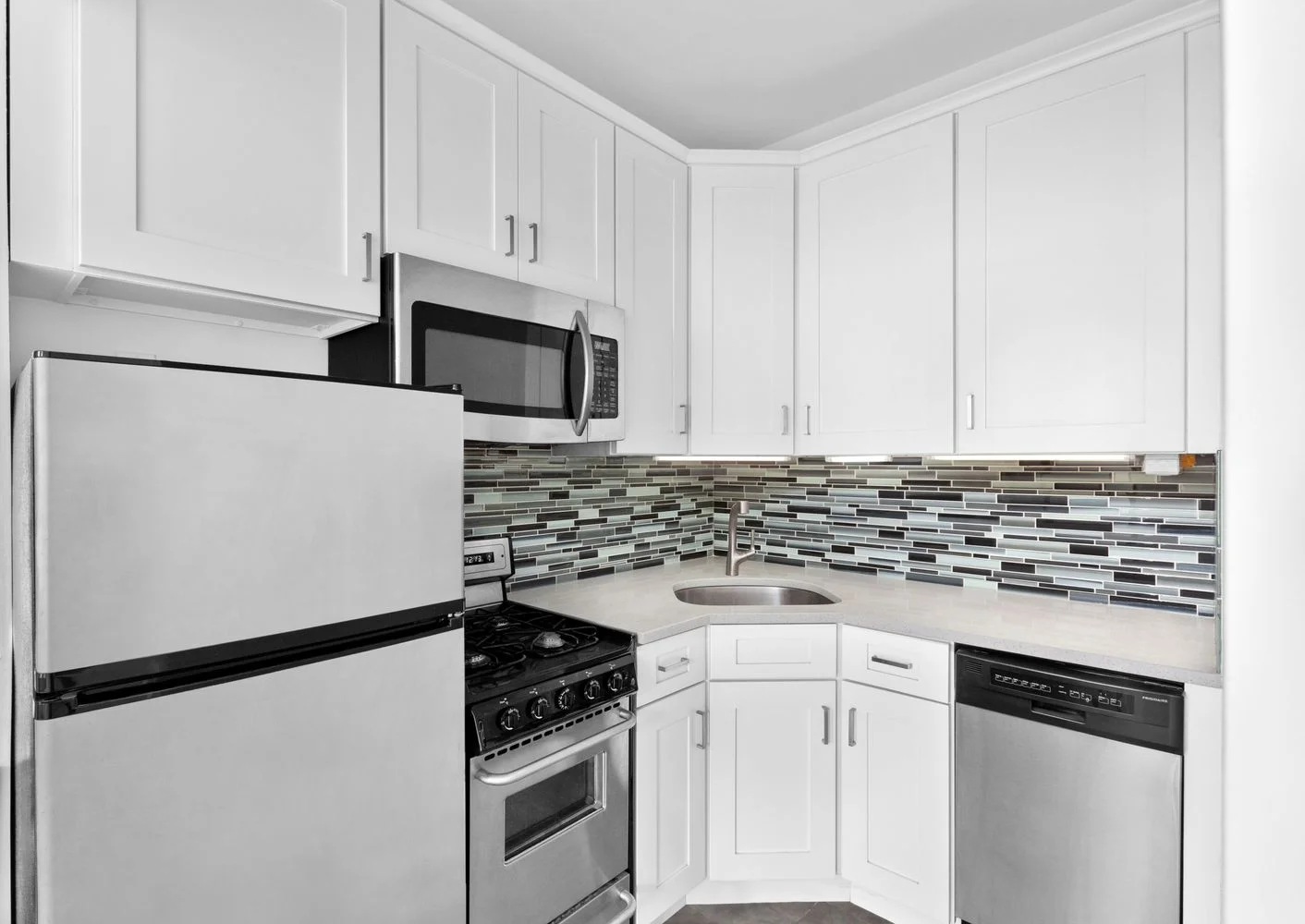 Apartamento de 1 Dormitório à Venda na 264 West 22nd Street – Manhattan, Nova Iorque – NY - 1