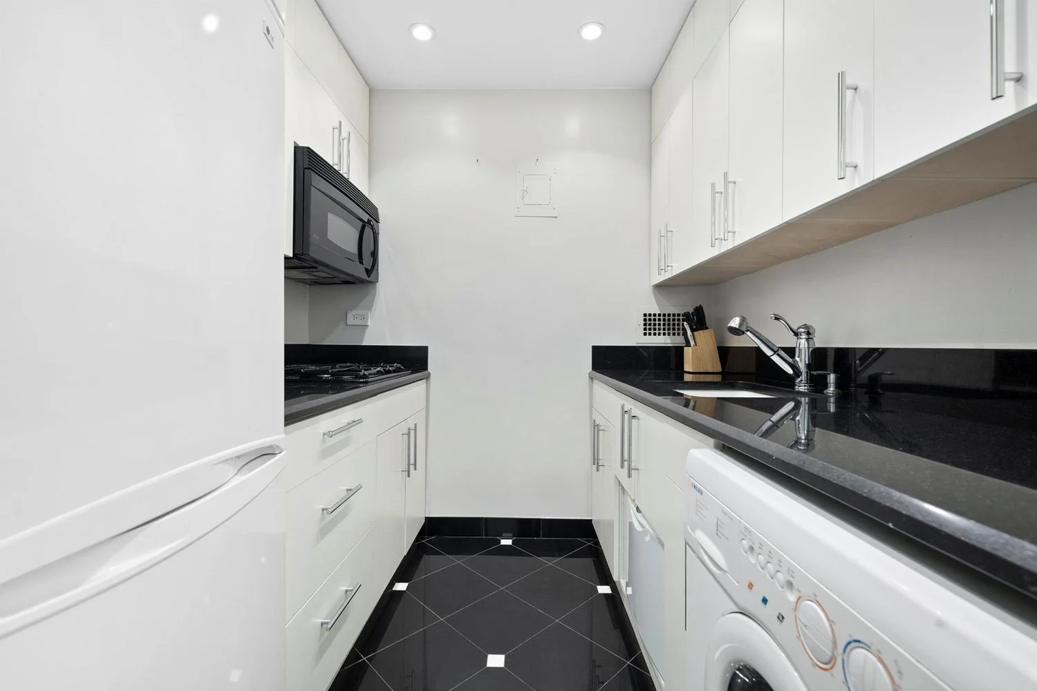 Apartamento de 1 Dormitorio en Venta en 303 East 57th Street – Manhattan – New York – NY - 4
