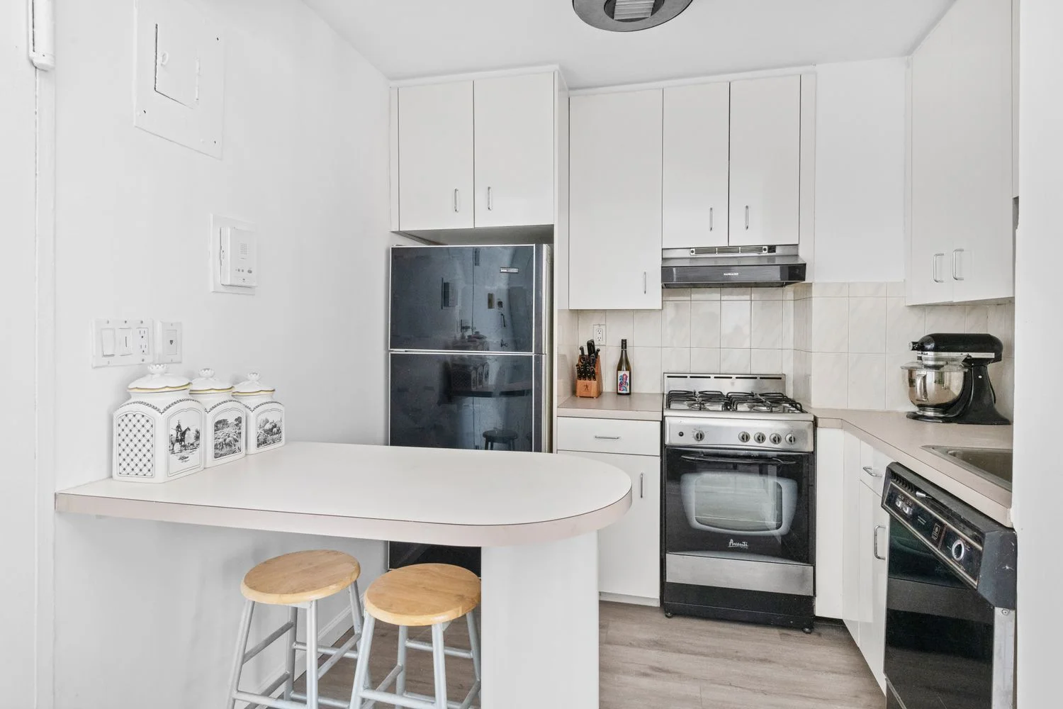 Apartamento de 1 Dormitorio en Venta en 363 East 76th Street – Manhattan – New York – NY - 3