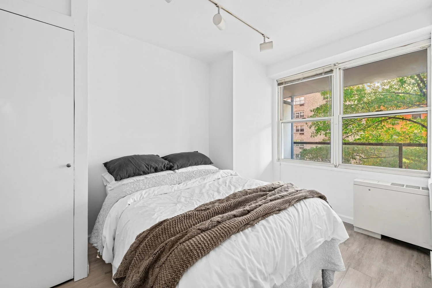 Apartamento de 1 Dormitorio en Venta en 363 East 76th Street – Manhattan – New York – NY - 4