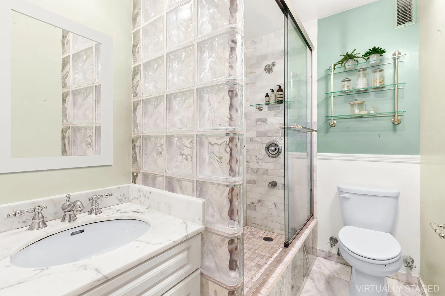 Apartamento de 1 Dormitorio en Venta en 417 East 90th Street – Manhattan – New York – NY - 5