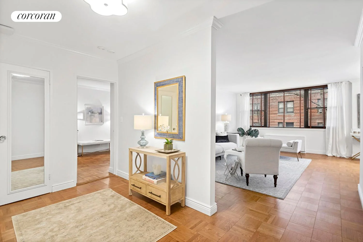 Apartamento de 1 Dormitorio en Venta en 420 East 51st Street – Manhattan – Nueva York – NY - 1