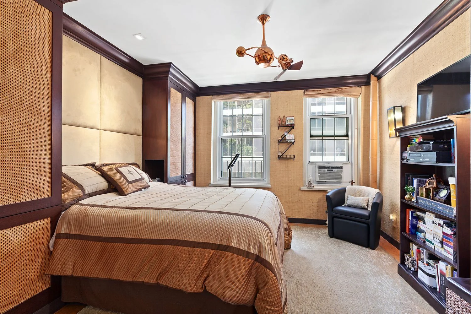 Apartamento de 1 Dormitorio en Venta en 535 East 72nd Street – Manhattan – Nueva York – NY - 2