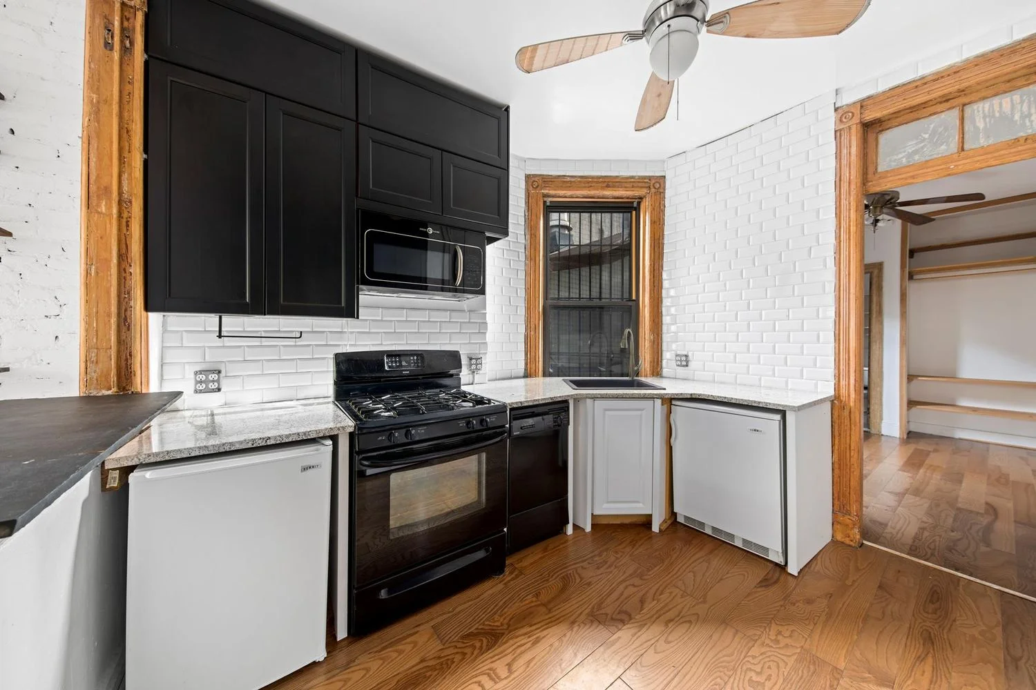 Apartamento de 1 Dormitorio en Venta en 54 East 1st Street – Manhattan – Nueva York – NY - 1