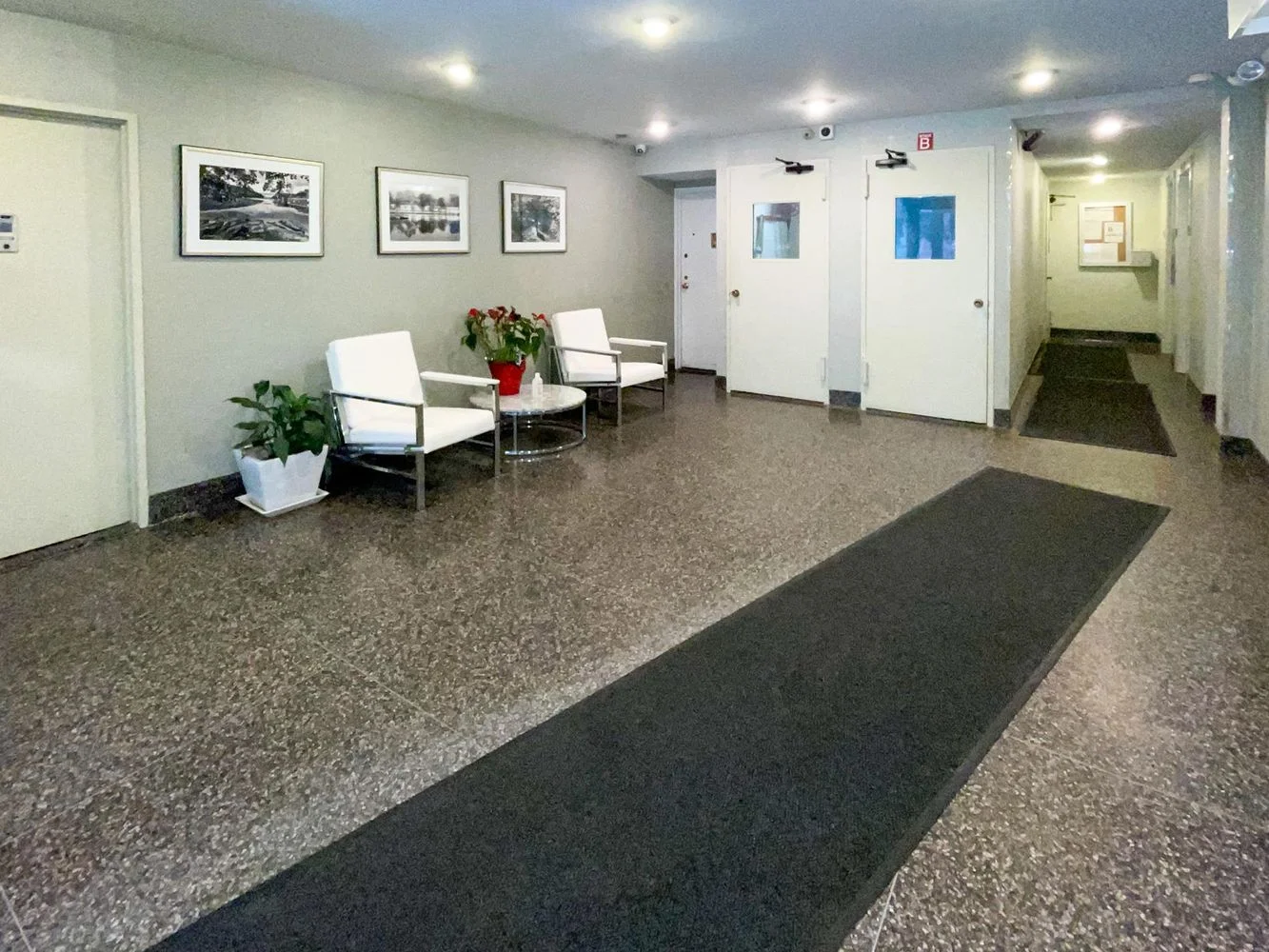 Apartamento de 1 Quarto à Venda em 579 West 215th Street – Manhattan, Nova Iorque - 2