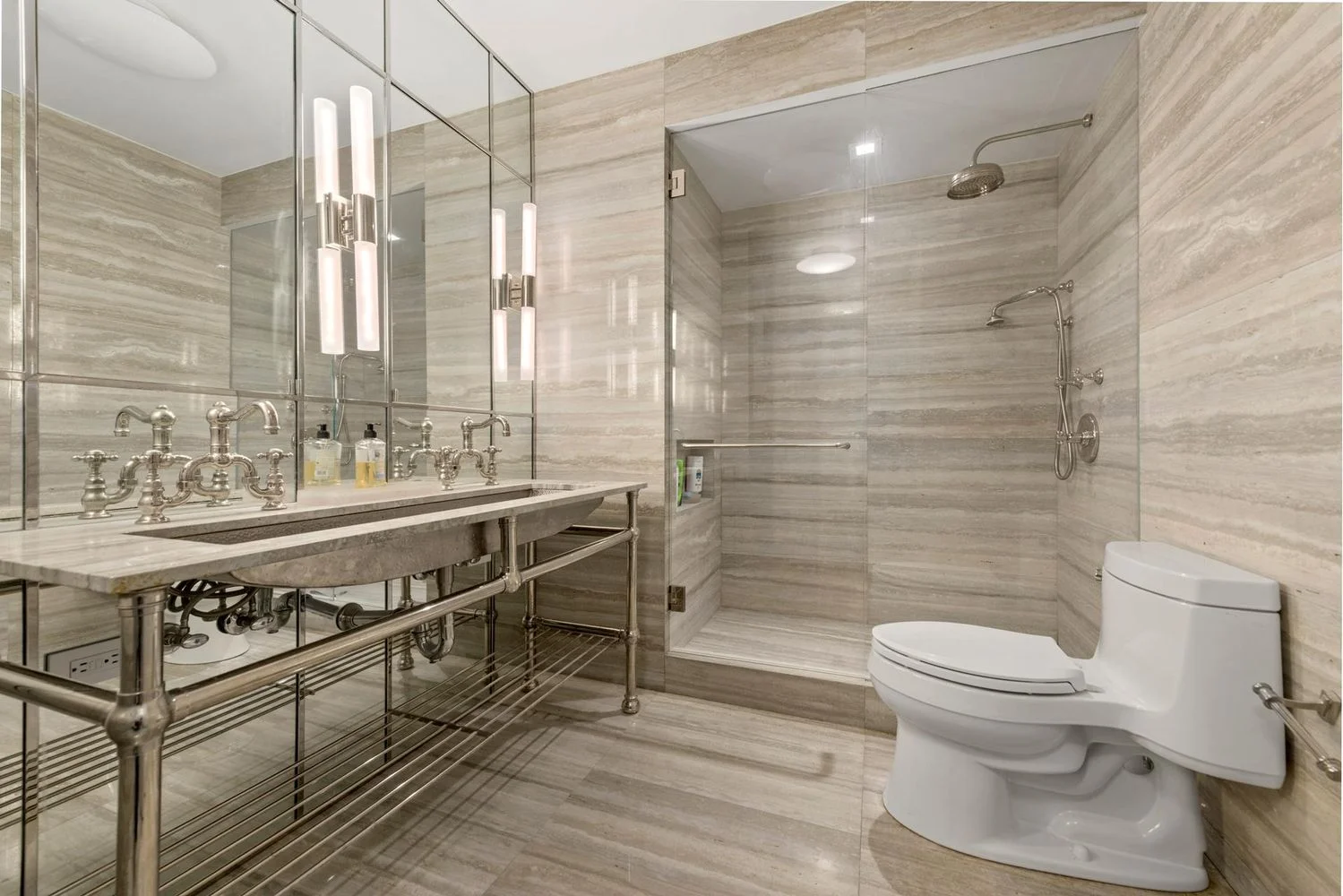 Apartamento de 2 Dormitórios à Venda em Manhattan – New York, NY - 6