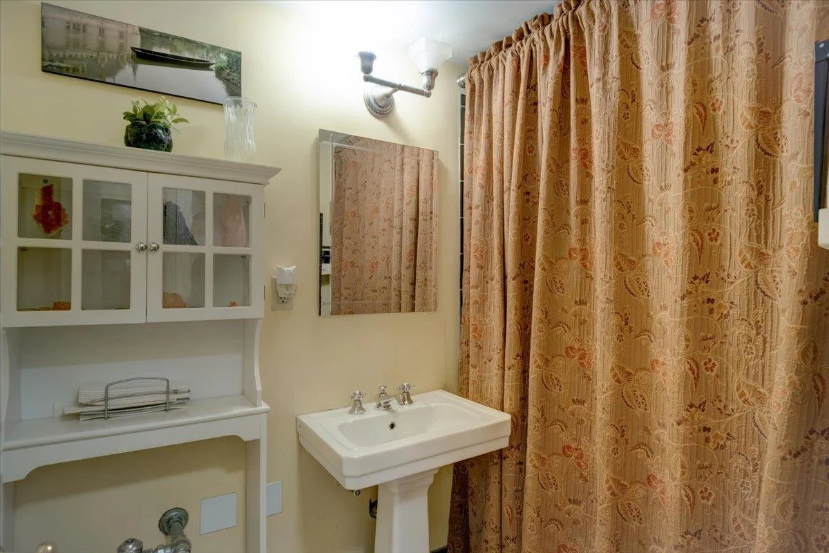 Apartamento de 2 Dormitorios en Venta en Manhattan – New York, NY - 2