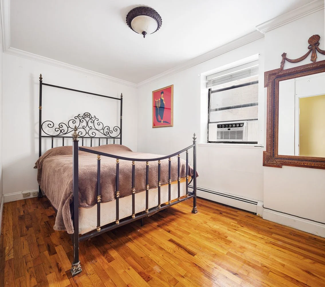 Apartamento de 2 Dormitorios en Venta en 319 East 105th Street – Manhattan – Nueva York – NY - 1
