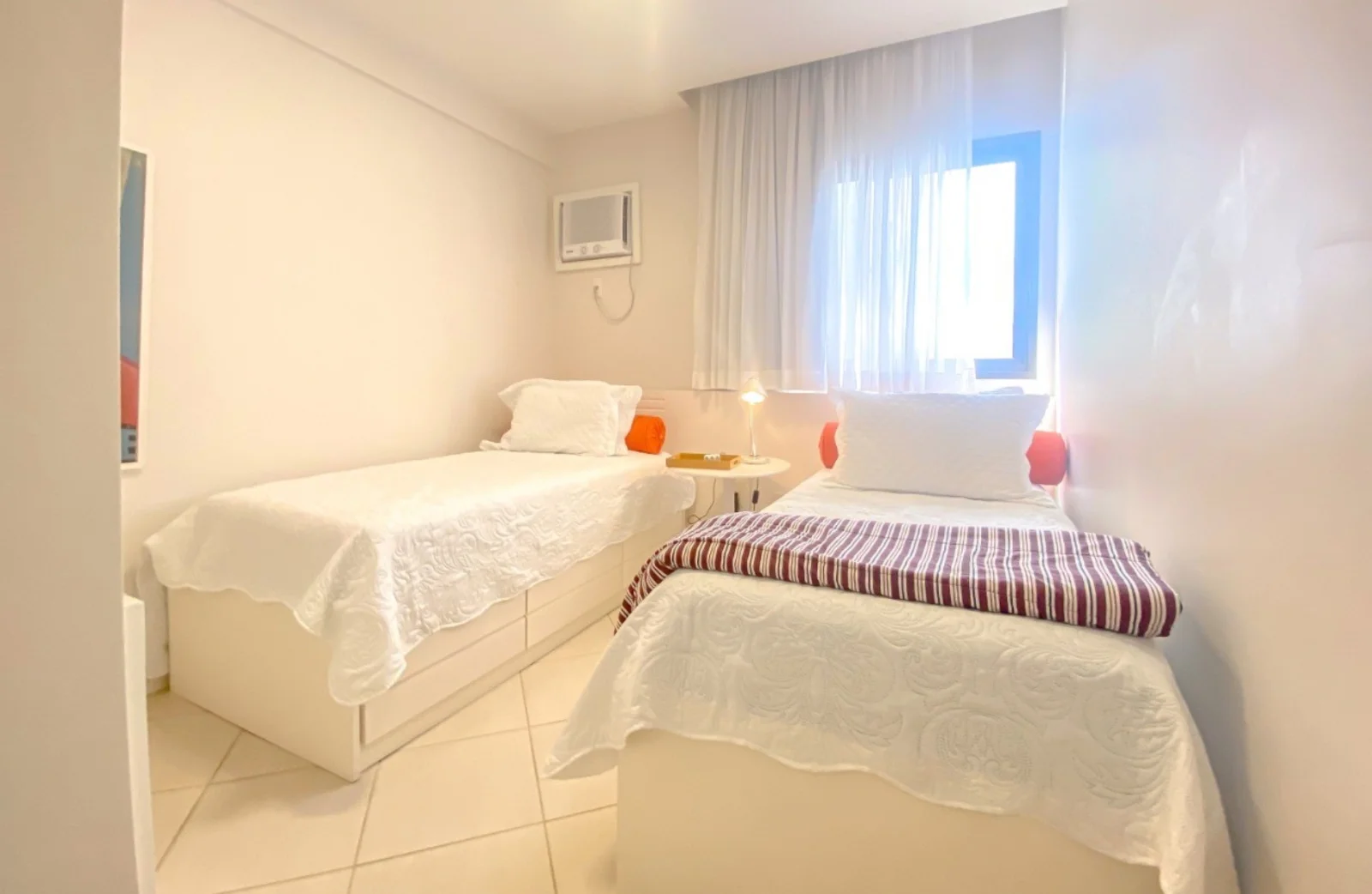 Apartamento de 3 Dormitorios en Venta en la Playa de Peracanga – Guarapari – ES - 7