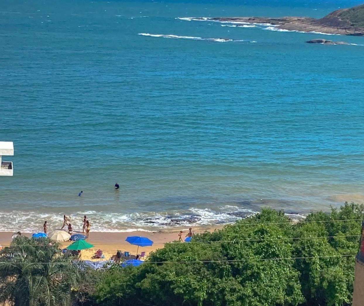 Apartamento de 3 Dormitorios en Venta en la Playa de Peracanga – Guarapari – ES - 8