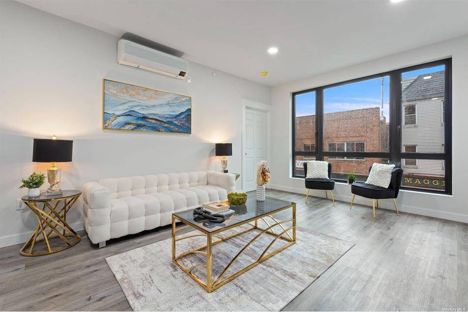 Apartamento de 4 Dormitorios en Venta en Bayside – NY - 2