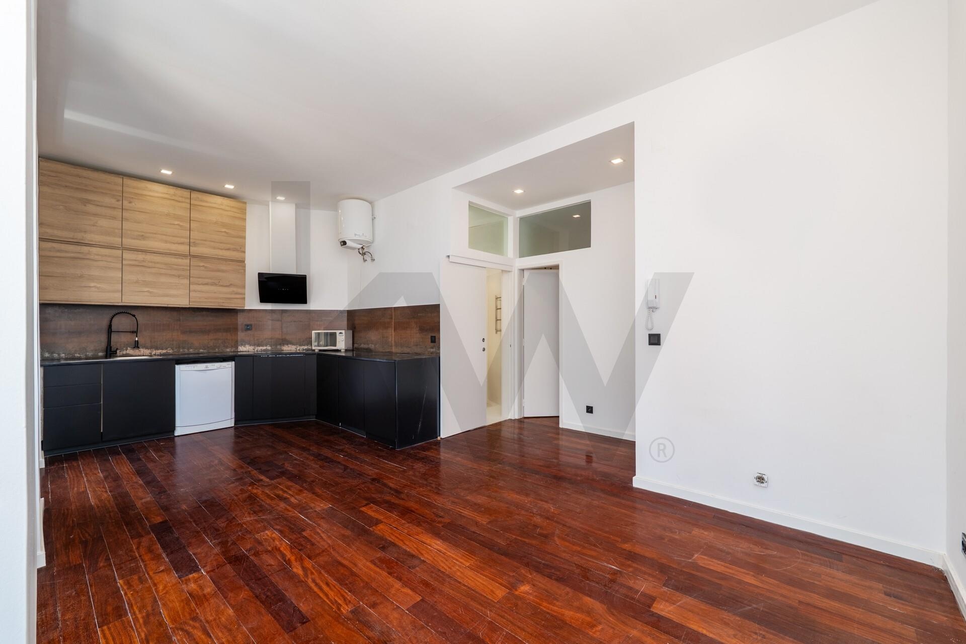 Apartamento T1 à Venda em Campo De Ourique - Lisboa - Portugal - 4