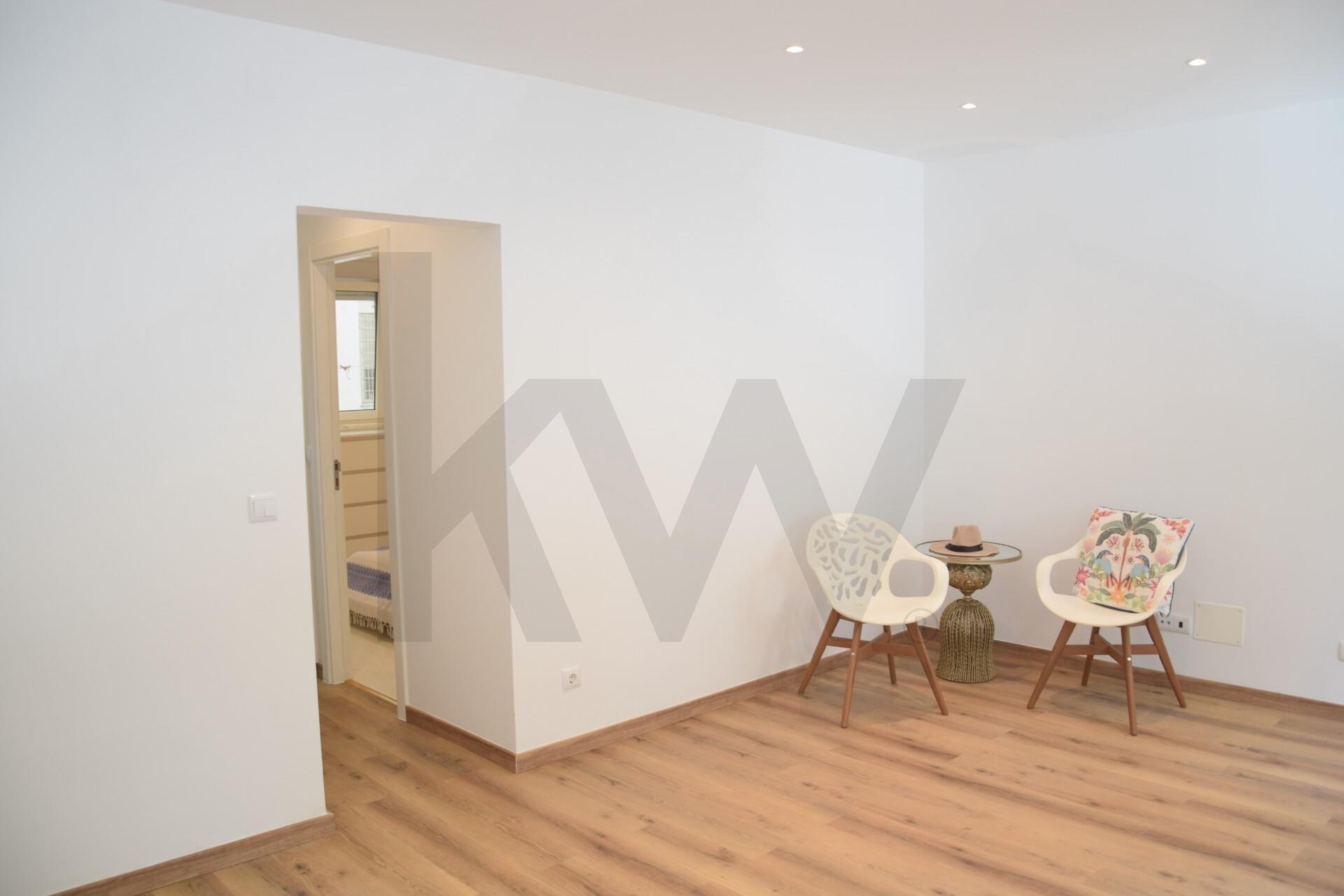 Apartamento T1 en Venta en Cruz Quebrada-Dafundo - Lisboa - Portugal - 2