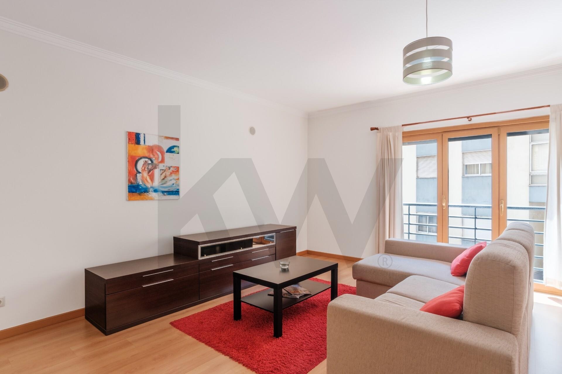 Apartamento T1 en Venta en Ramada - Lisboa - Portugal - 1