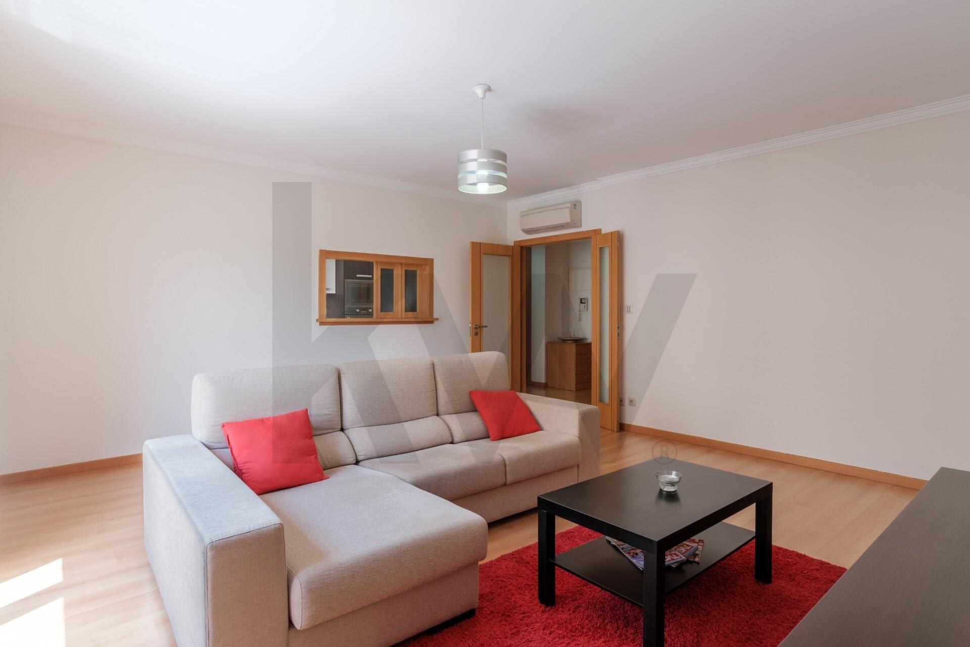 Apartamento T1 en Venta en Ramada - Lisboa - Portugal - 2