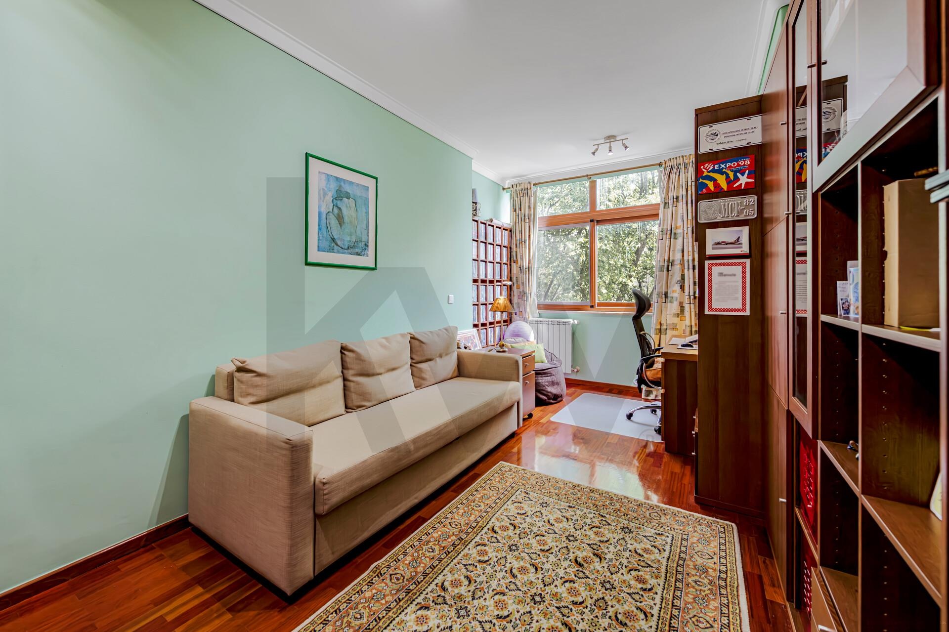 Apartamento T2 à Venda em Amadora - Lisboa - Portugal - 7