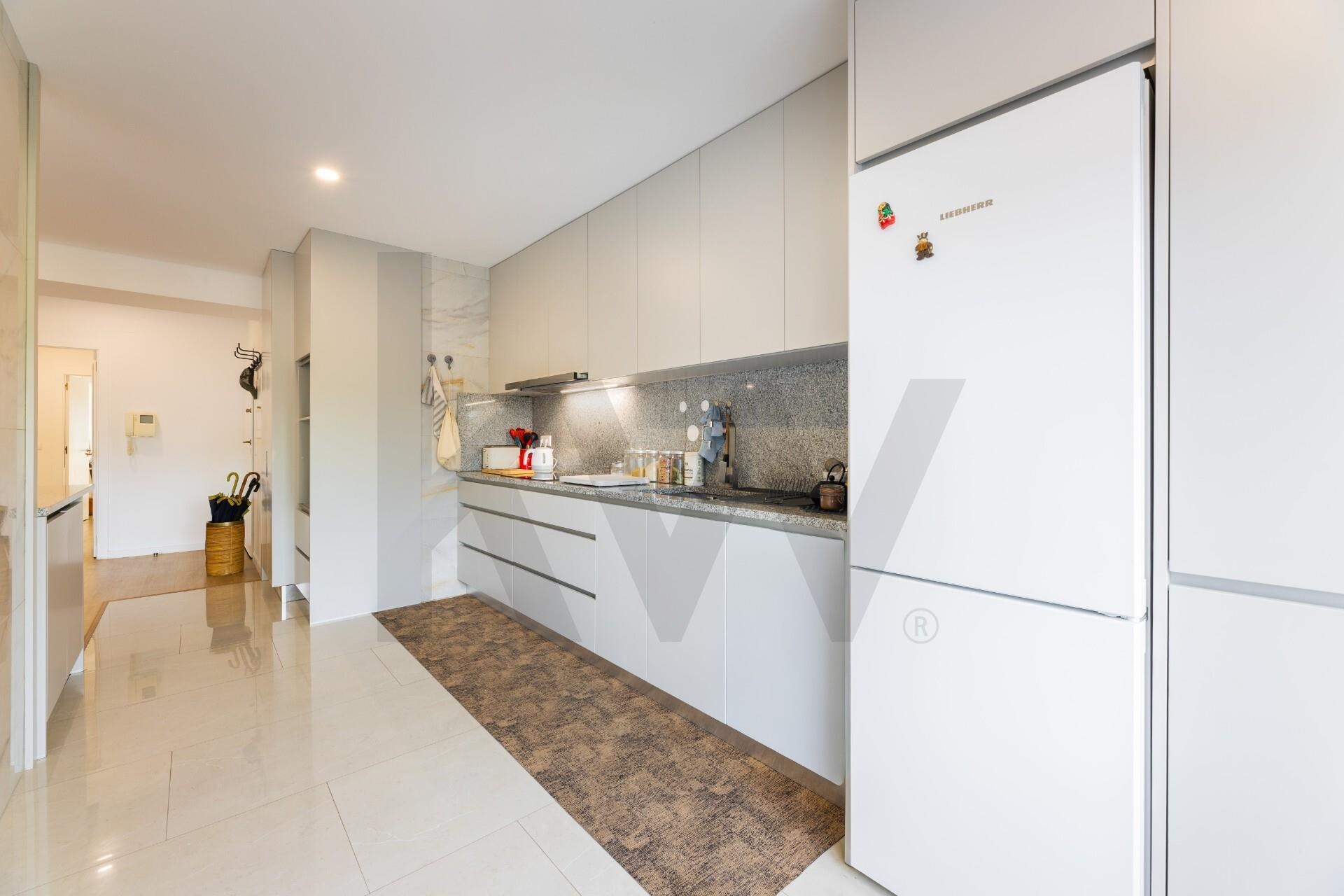 Apartamento T2 à Venda em Braga - Portugal - 8