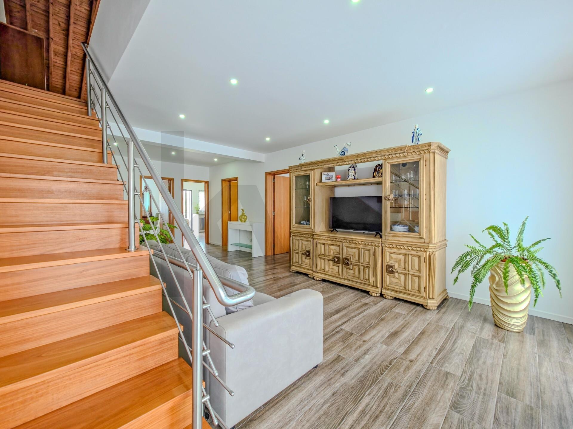 Apartamento de 2 Dormitorios en Venta en Cabouco - Isla de São Miguel - Portugal - 1