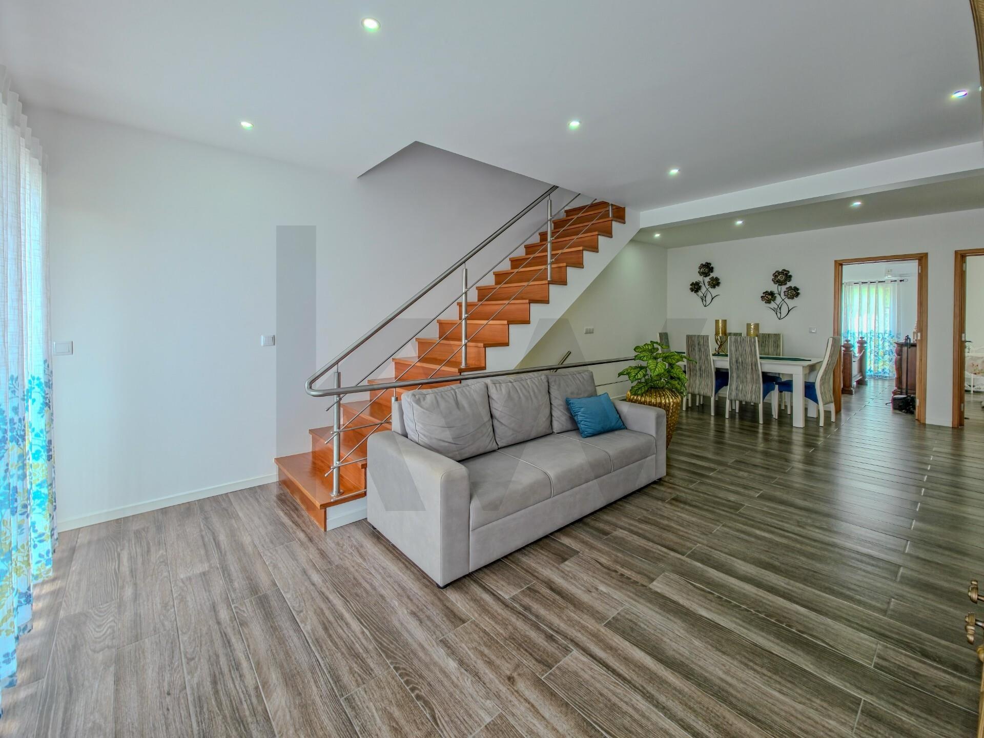 Apartamento de 2 Dormitorios en Venta en Cabouco - Isla de São Miguel - Portugal - 3