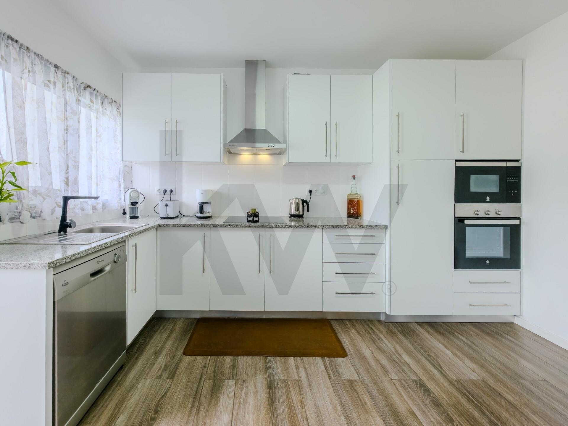 Apartamento de 2 Dormitorios en Venta en Cabouco - Isla de São Miguel - Portugal - 4
