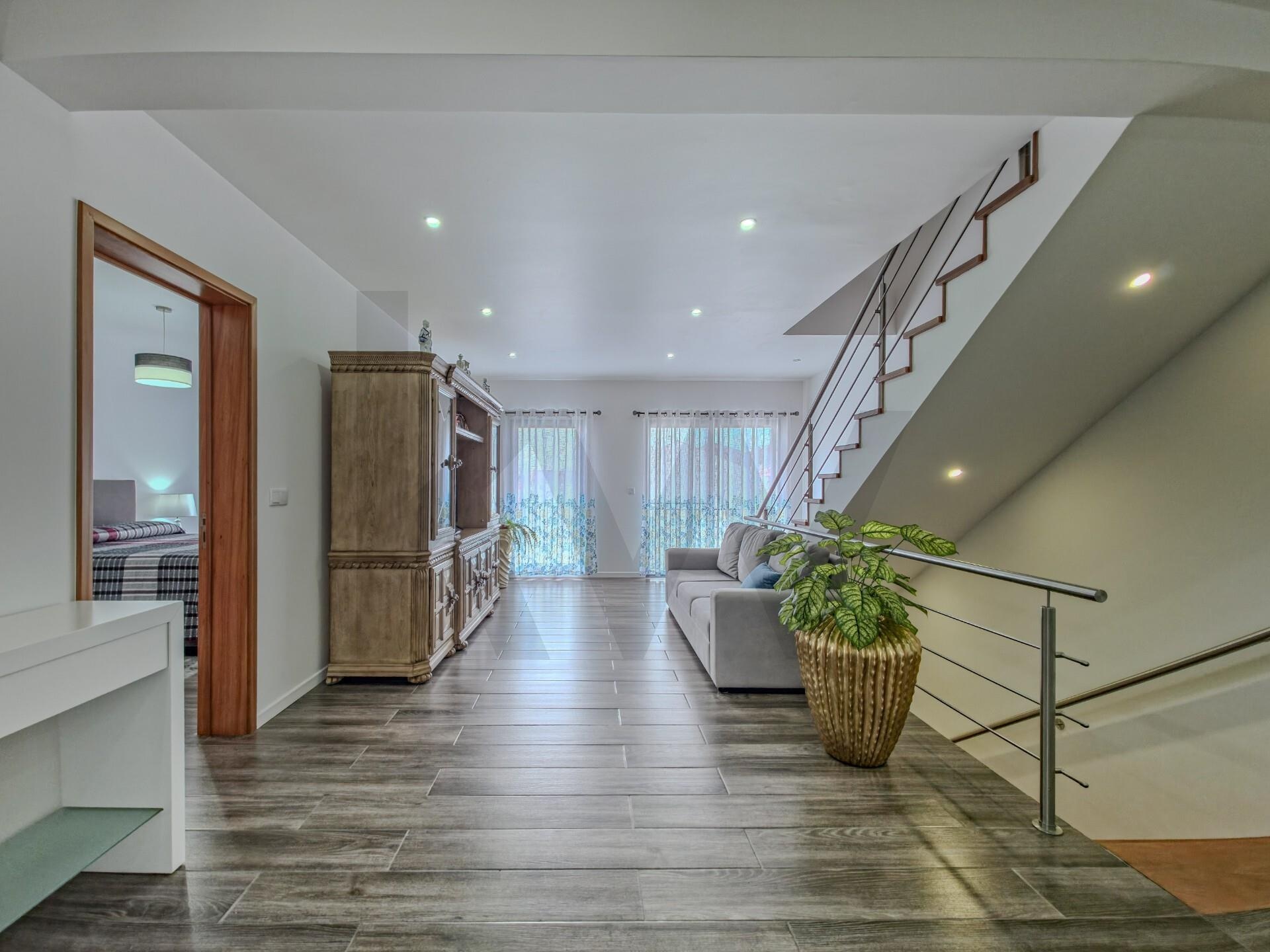 Apartamento de 2 Dormitorios en Venta en Cabouco - Isla de São Miguel - Portugal - 5