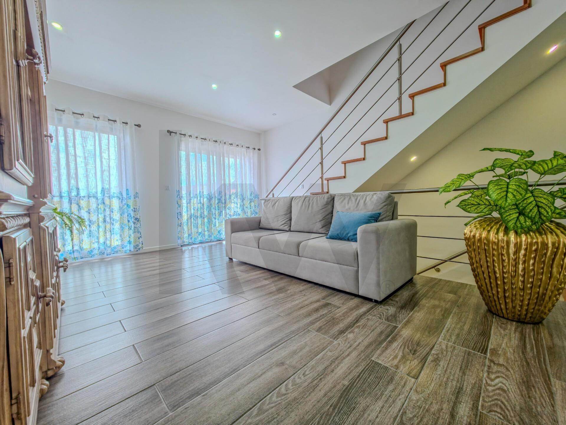 Apartamento de 2 Dormitorios en Venta en Cabouco - Isla de São Miguel - Portugal - 6