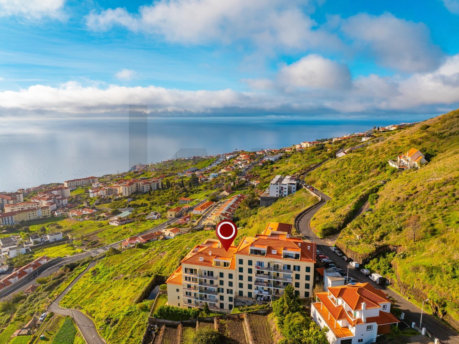 Apartamento T2 à Venda em Caniço - Ilha Da Madeira - Portugal - 1
