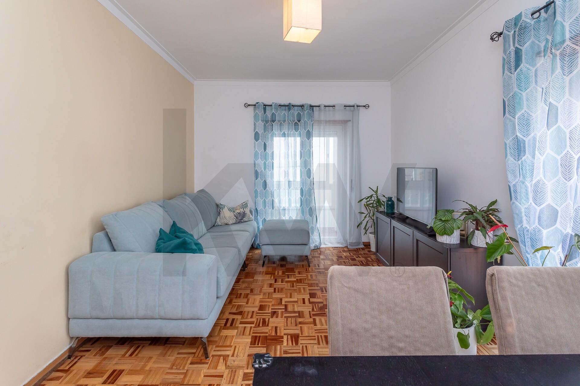 Apartamento T2 à Venda em Carcavelos - Lisboa - Portugal - 4
