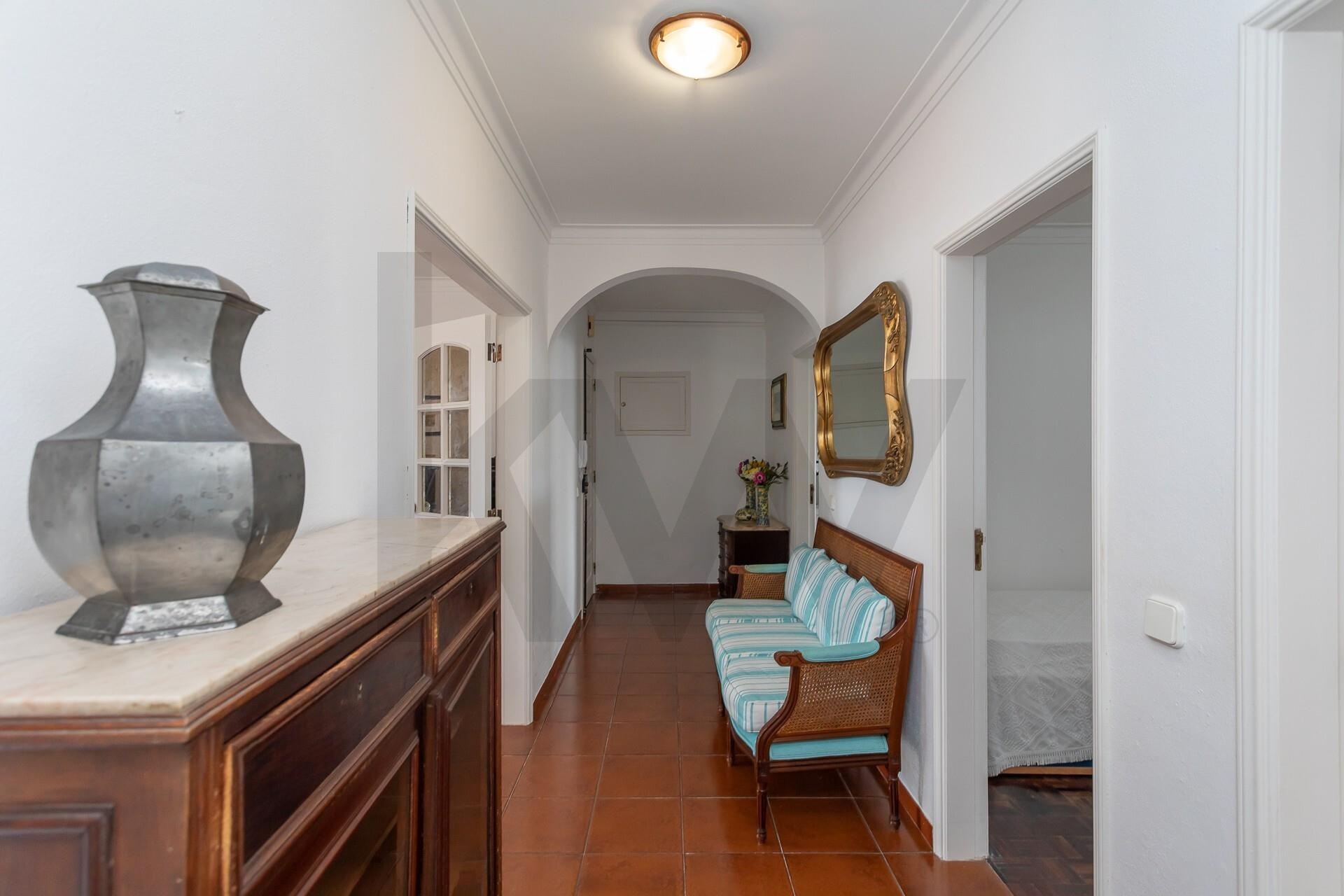 Apartamento T2 à Venda em Carcavelos - Lisboa - Portugal - 4