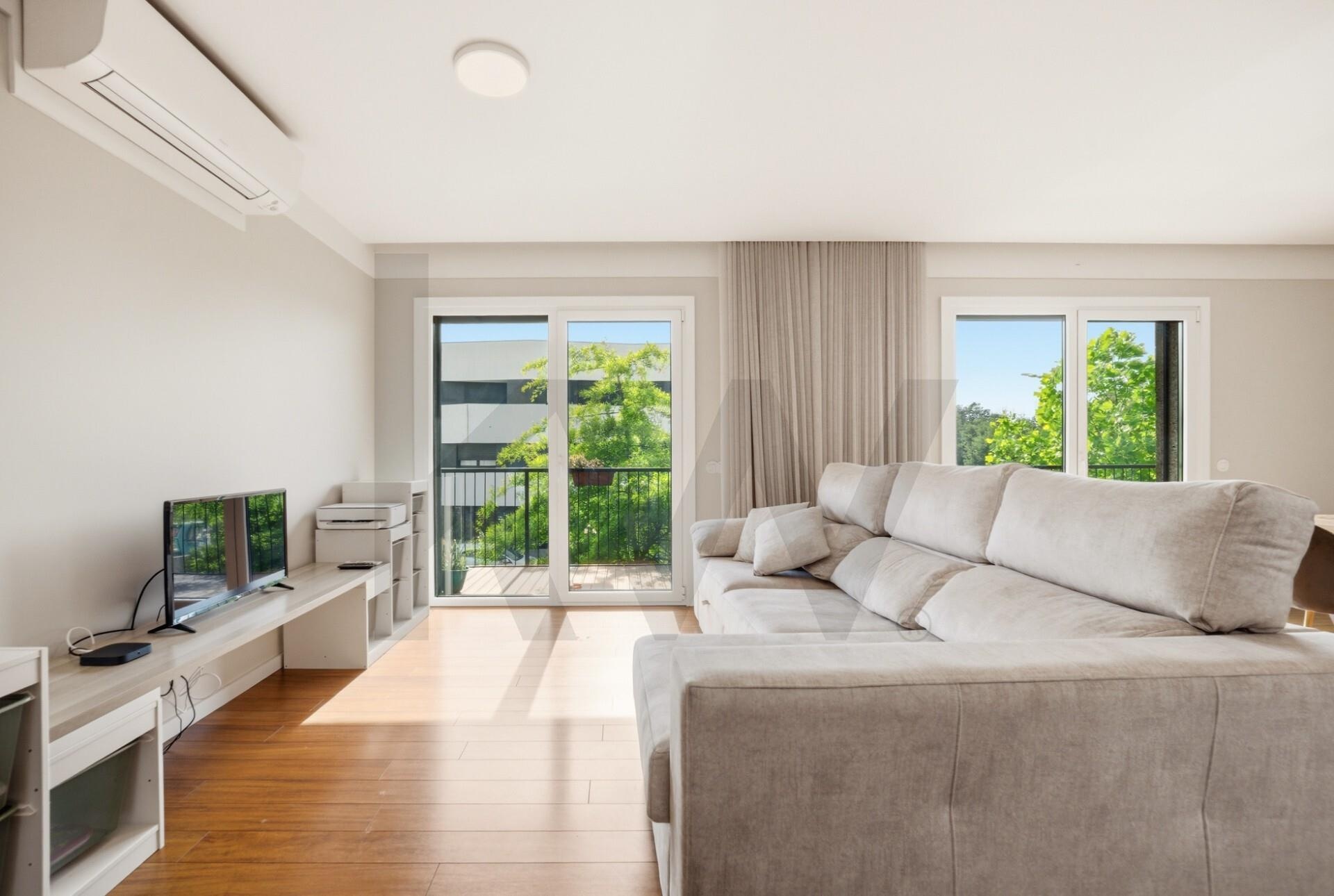 Apartamento T2 à Venda em Coimbra - Portugal - 1