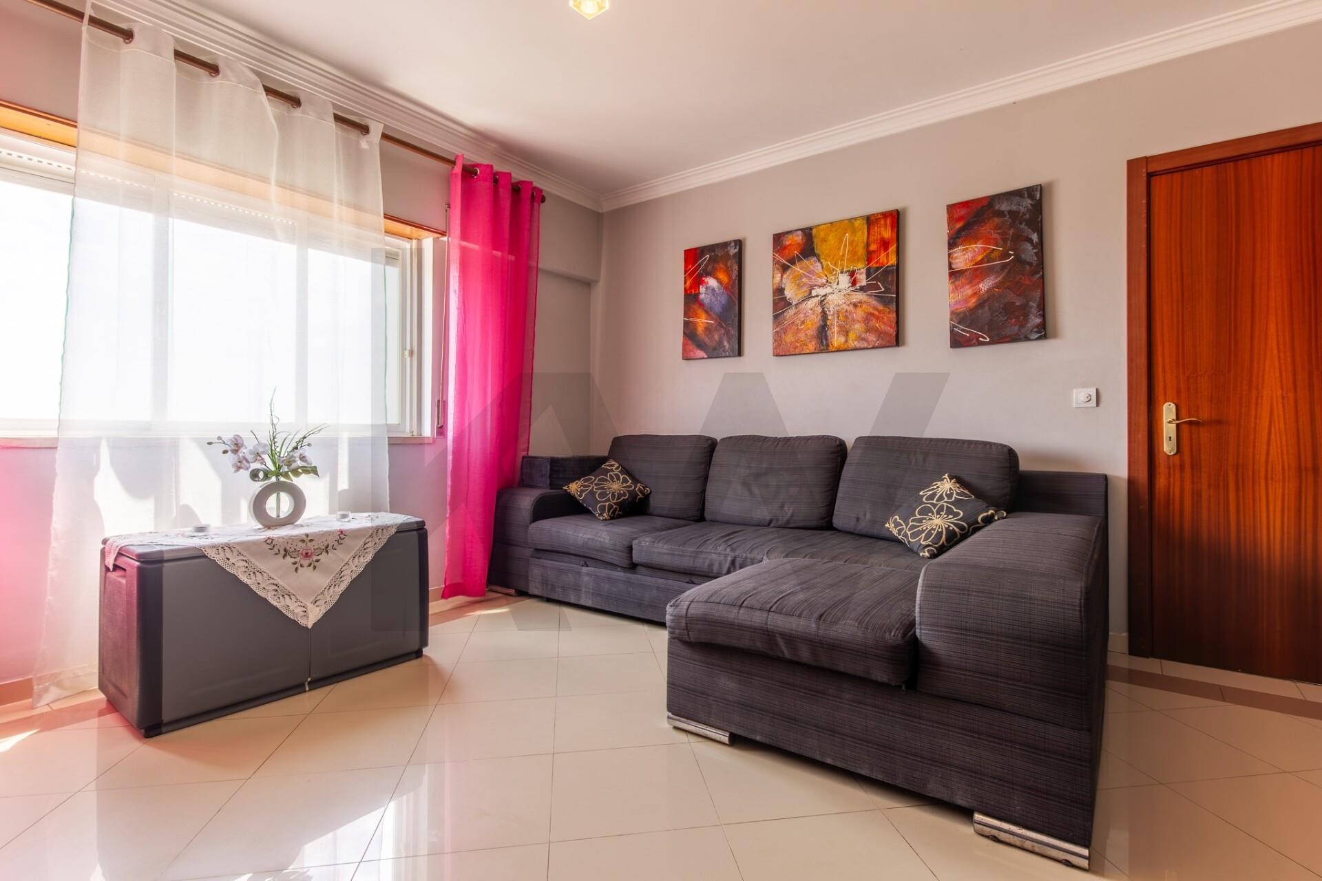 Apartamento T2 à Venda em Corroios - Setúbal - Portugal - 5