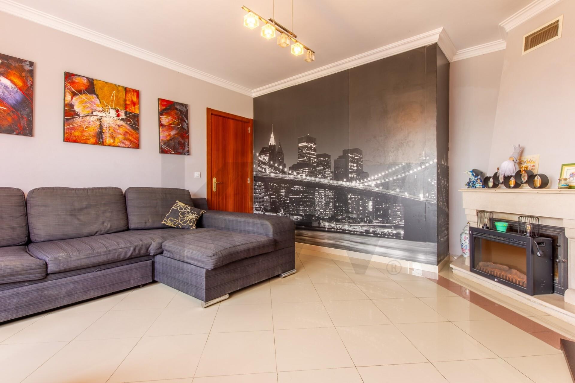 Apartamento T2 à Venda em Corroios - Setúbal - Portugal - 6