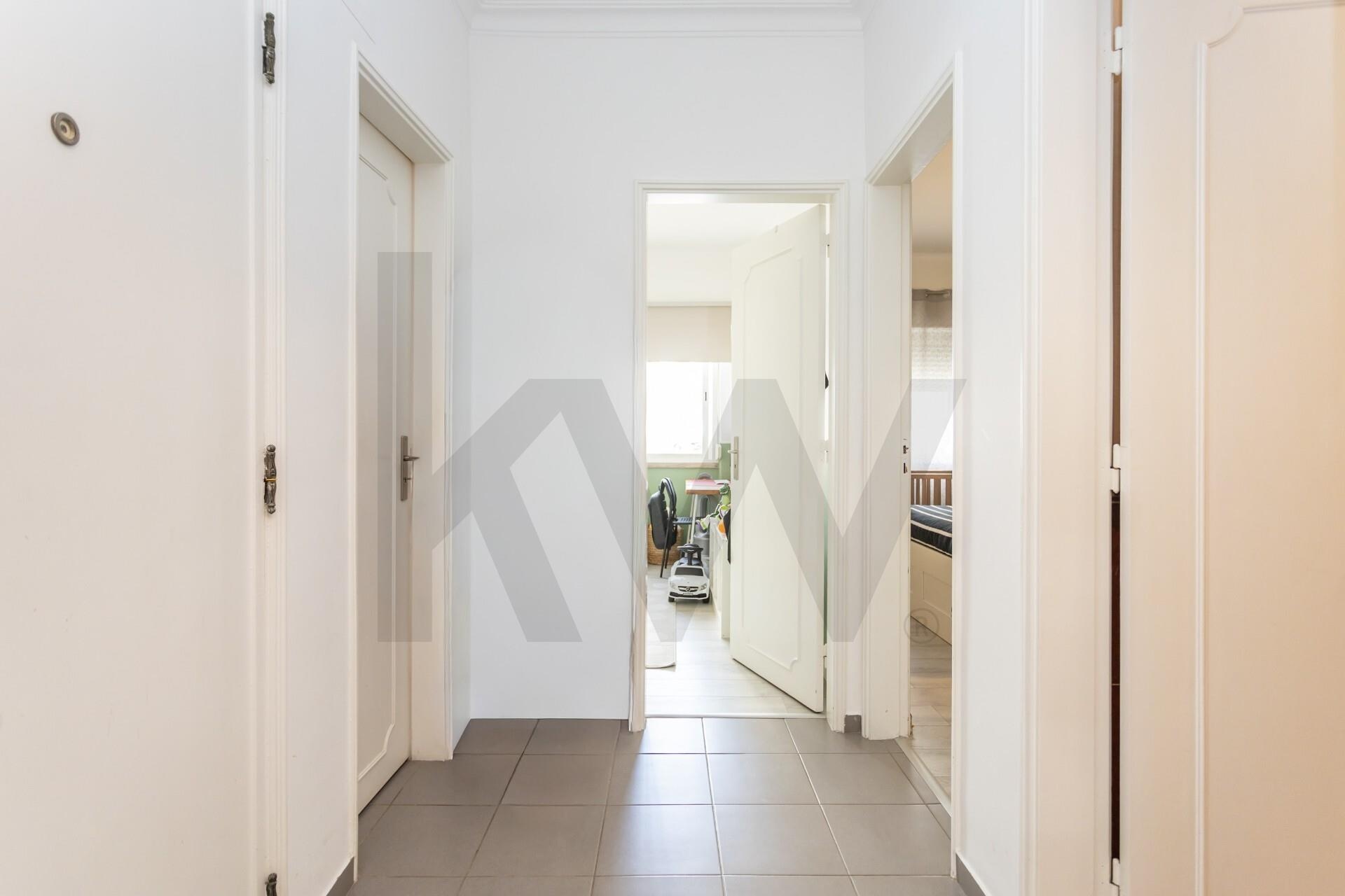 Apartamento T2 à Venda em Corroios - Setúbal - Portugal - 7
