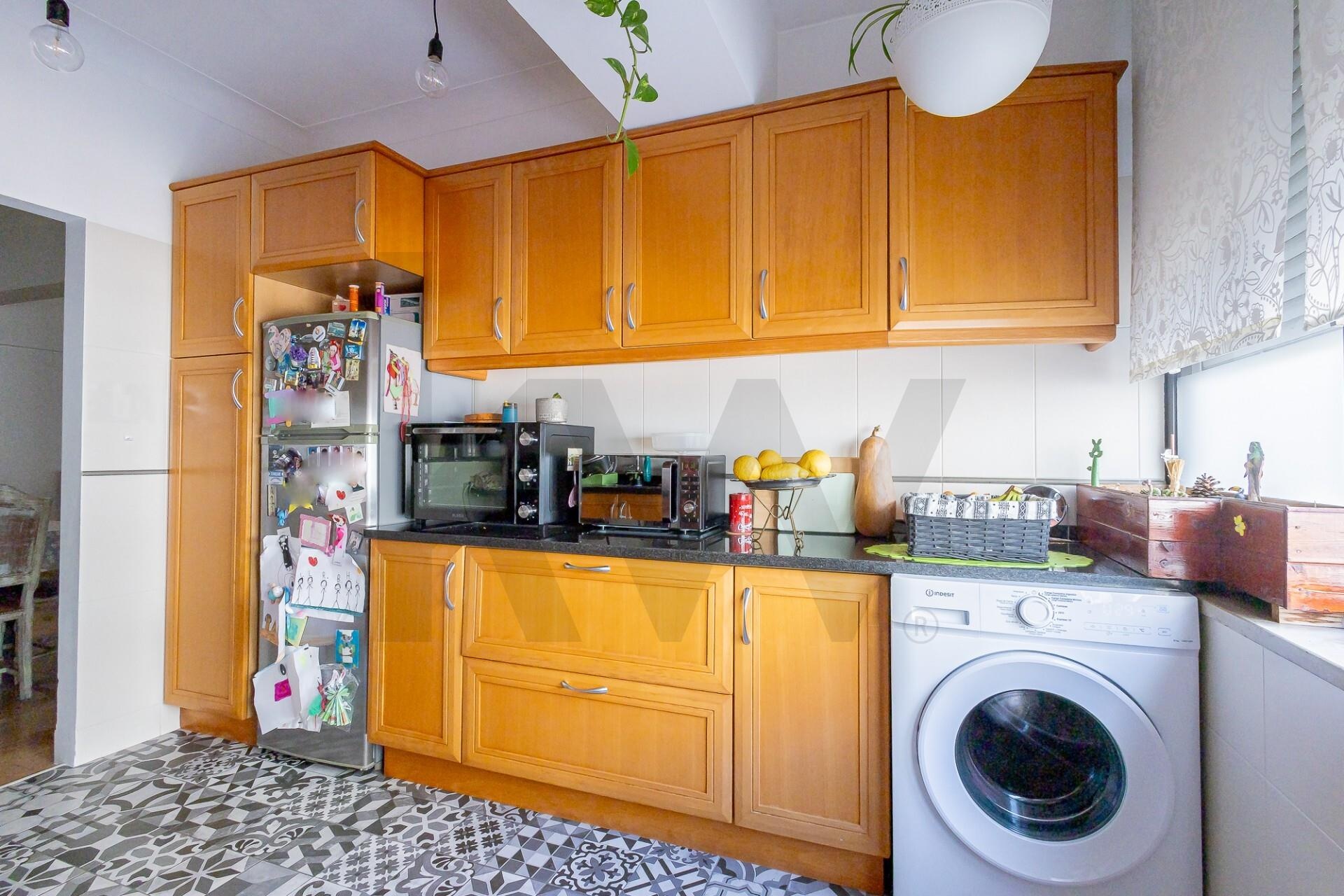 Apartamento T2 à Venda em Costa De Caparica - Setúbal - Portugal - 2