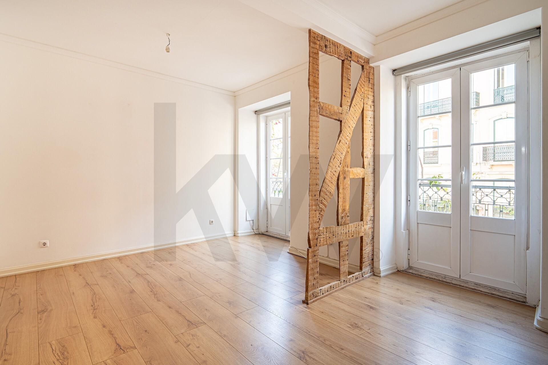 Apartamento de 2 Dormitorios en Venta en Lisboa - Portugal - 2