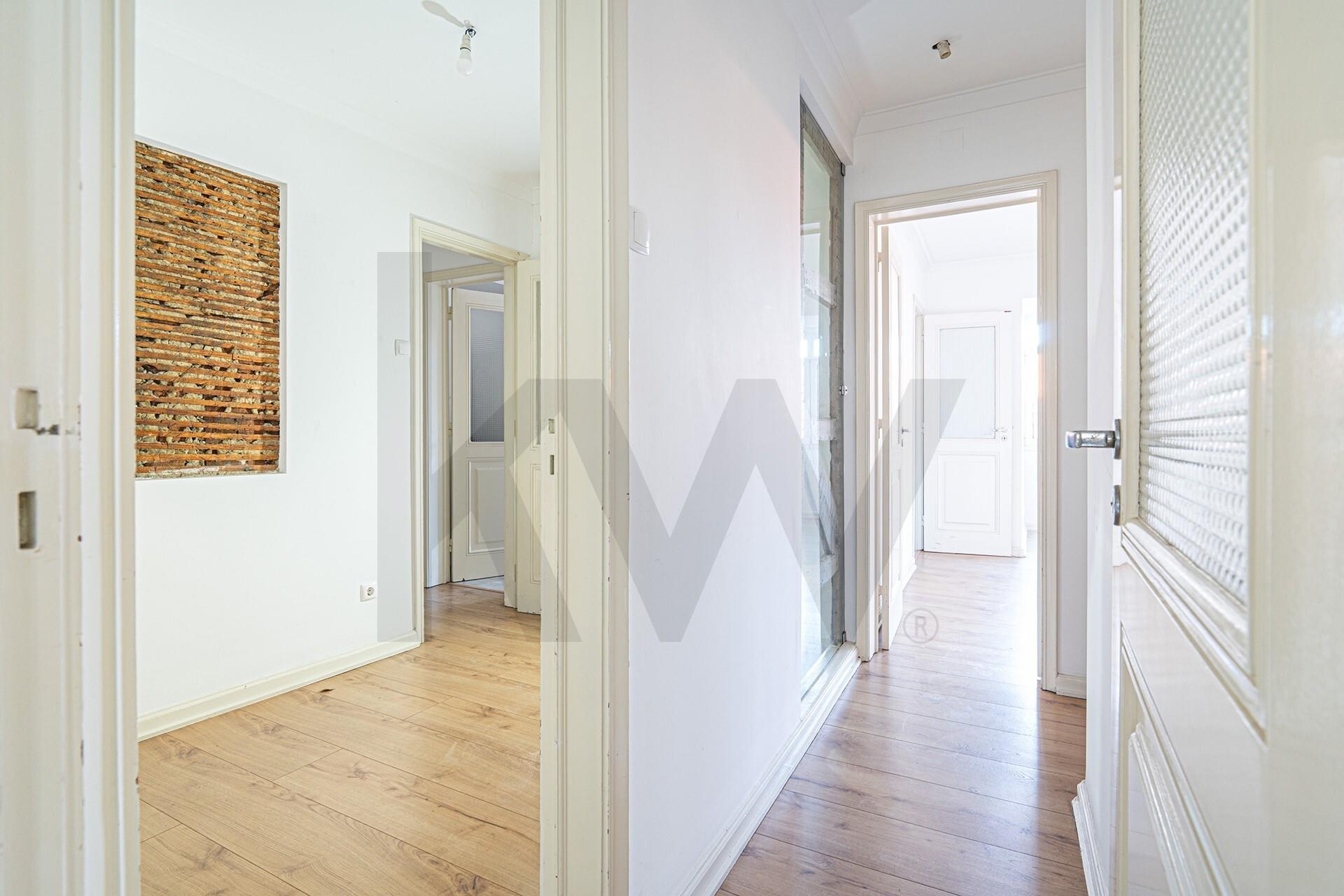 Apartamento de 2 Dormitorios en Venta en Lisboa - Portugal - 5