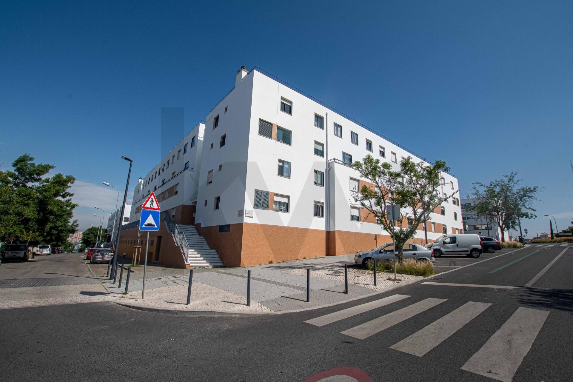 Apartamento T2 à Venda em Lisboa - Portugal - 3