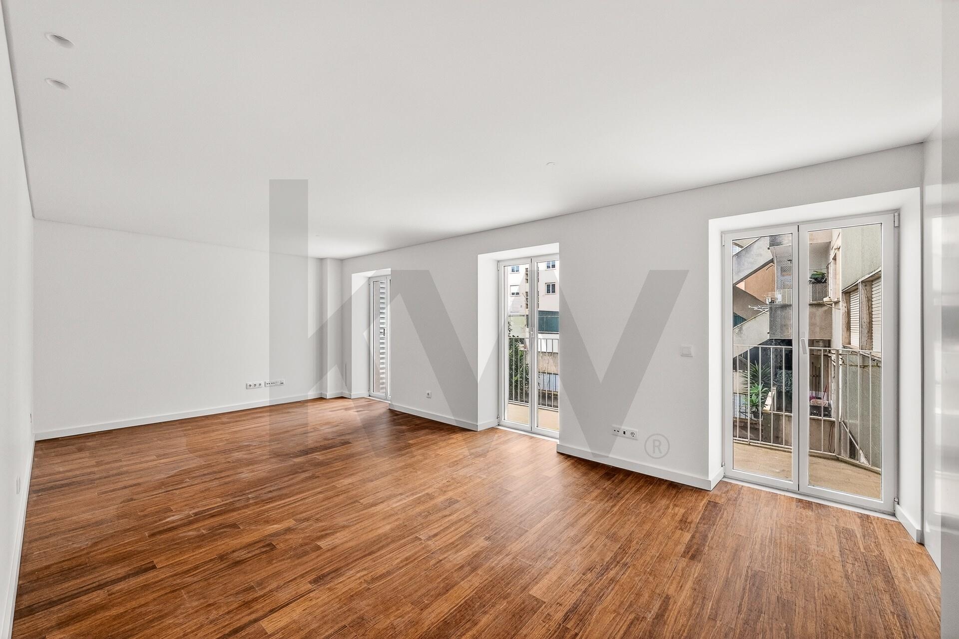 Apartamento T2 en Venta en Lisboa - Portugal - 2