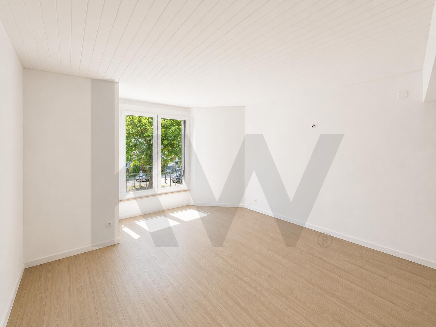 Apartamento T2 à Venda em Monte Estoril - Lisboa - Portugal - 1